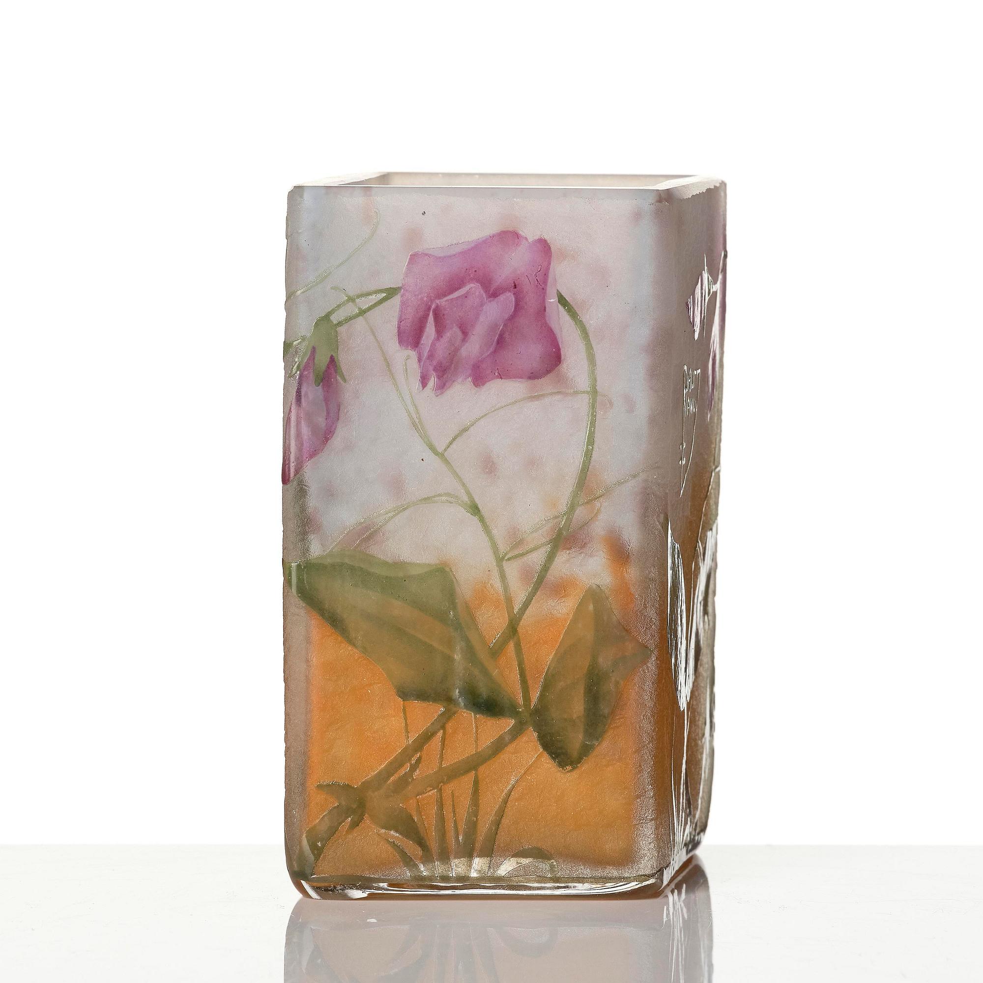 Daum Frères, a set of two Art Nouveau cameo glass vases, Nancy, France.