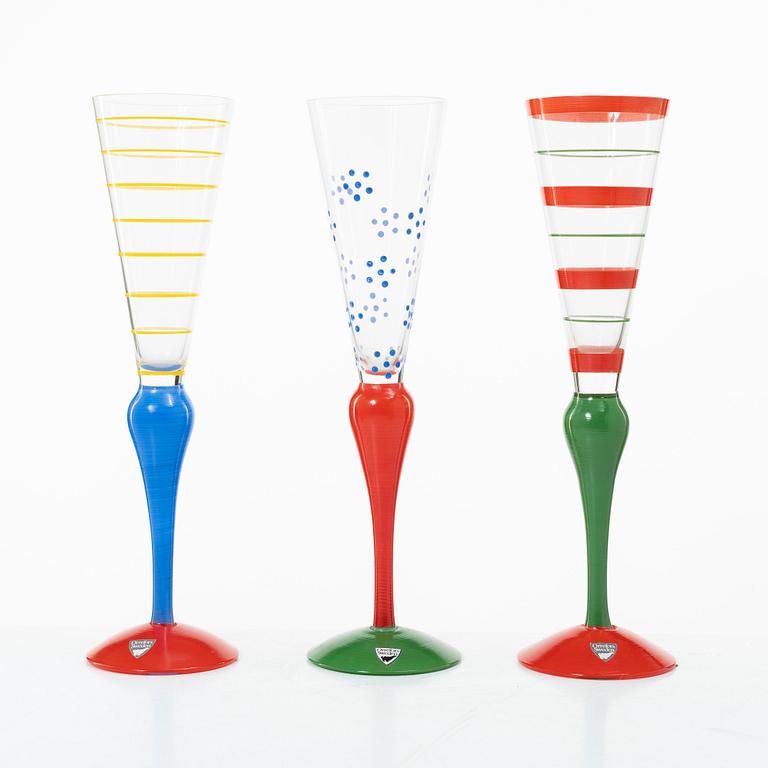 Anne Nilsson, Champagneglas, 6 st, samt skål, "Clown", Orrefors.