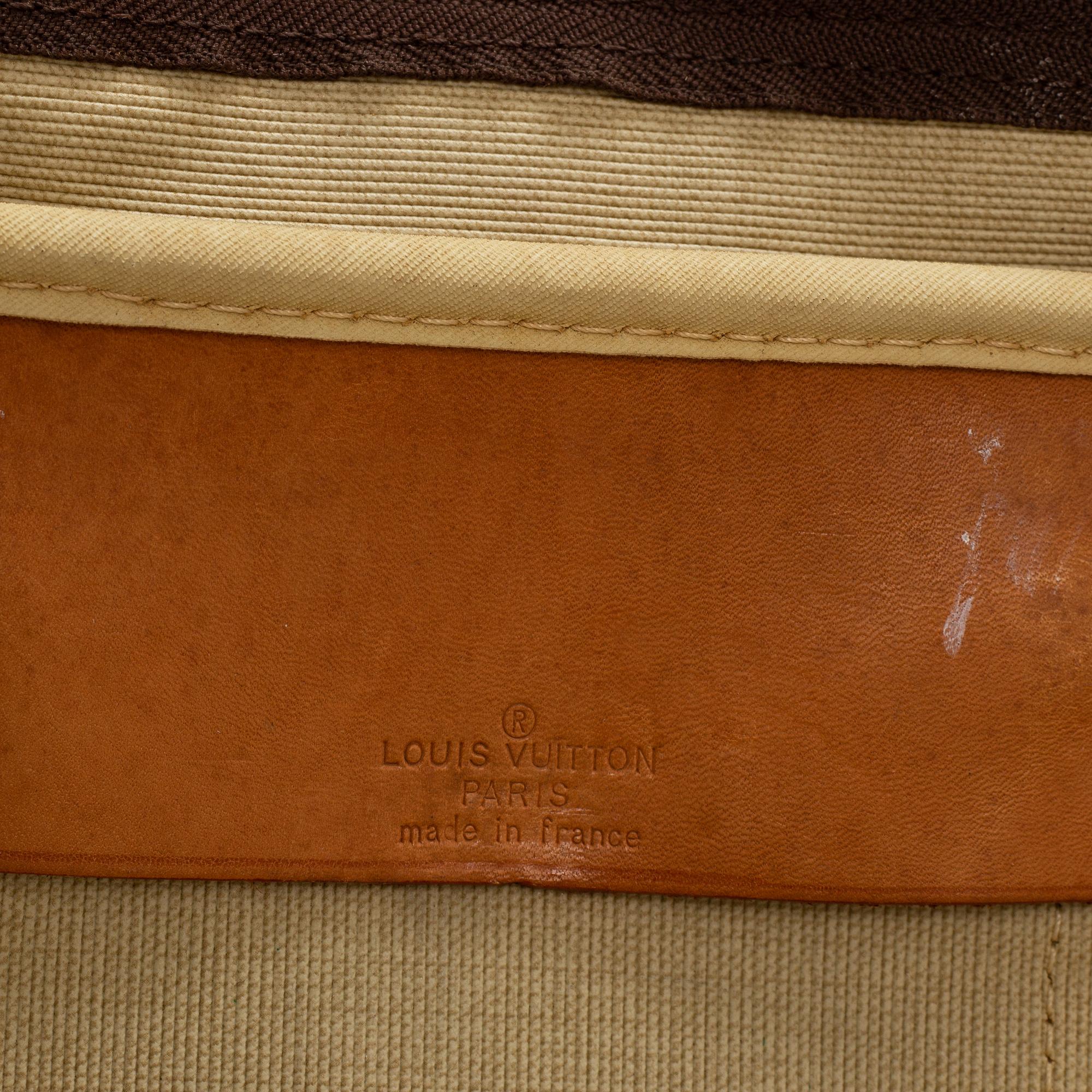 LOUIS VUITTON, a 'Sirius 50' briefcase.