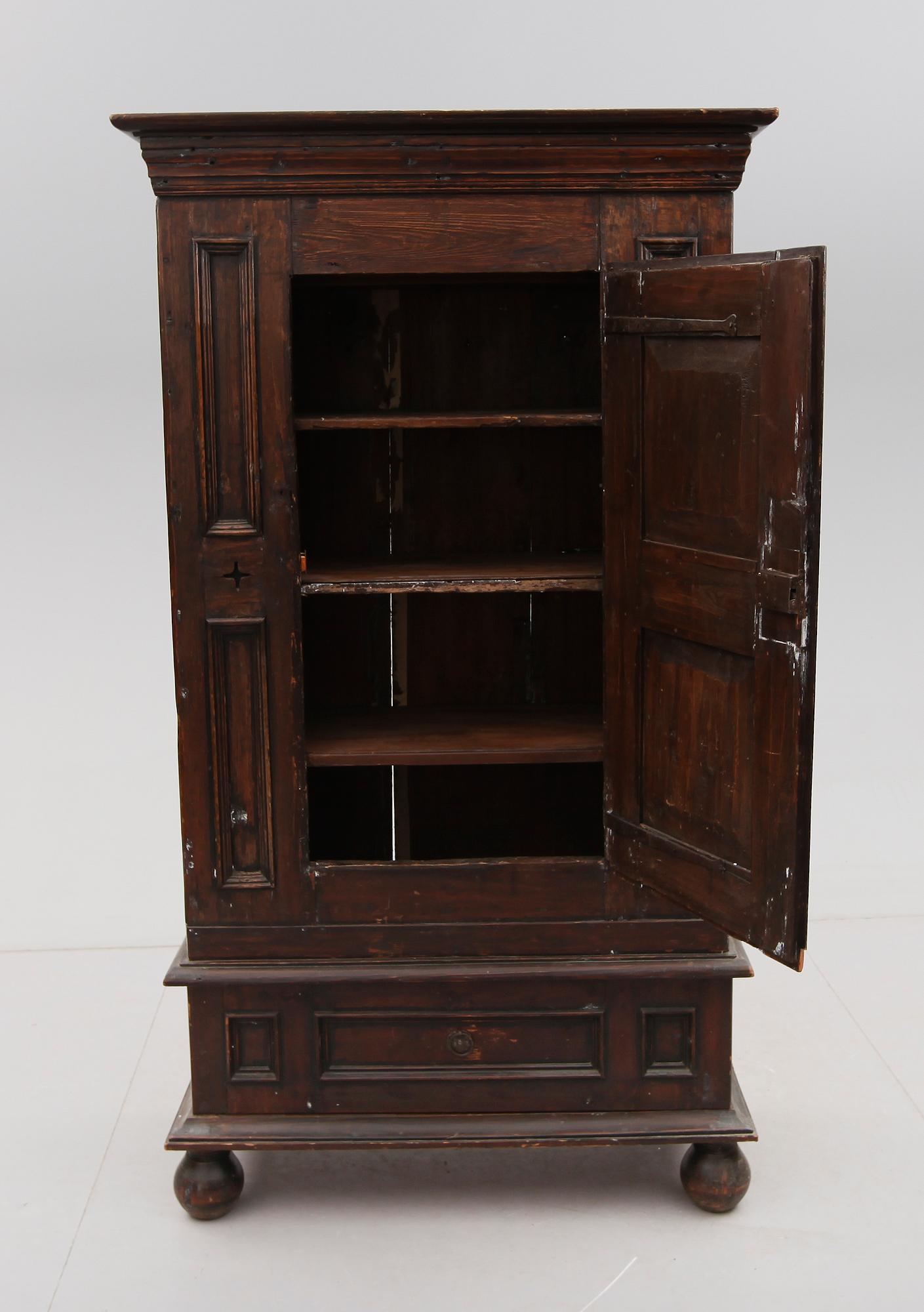 SKÅP, barock, 1700-tal.