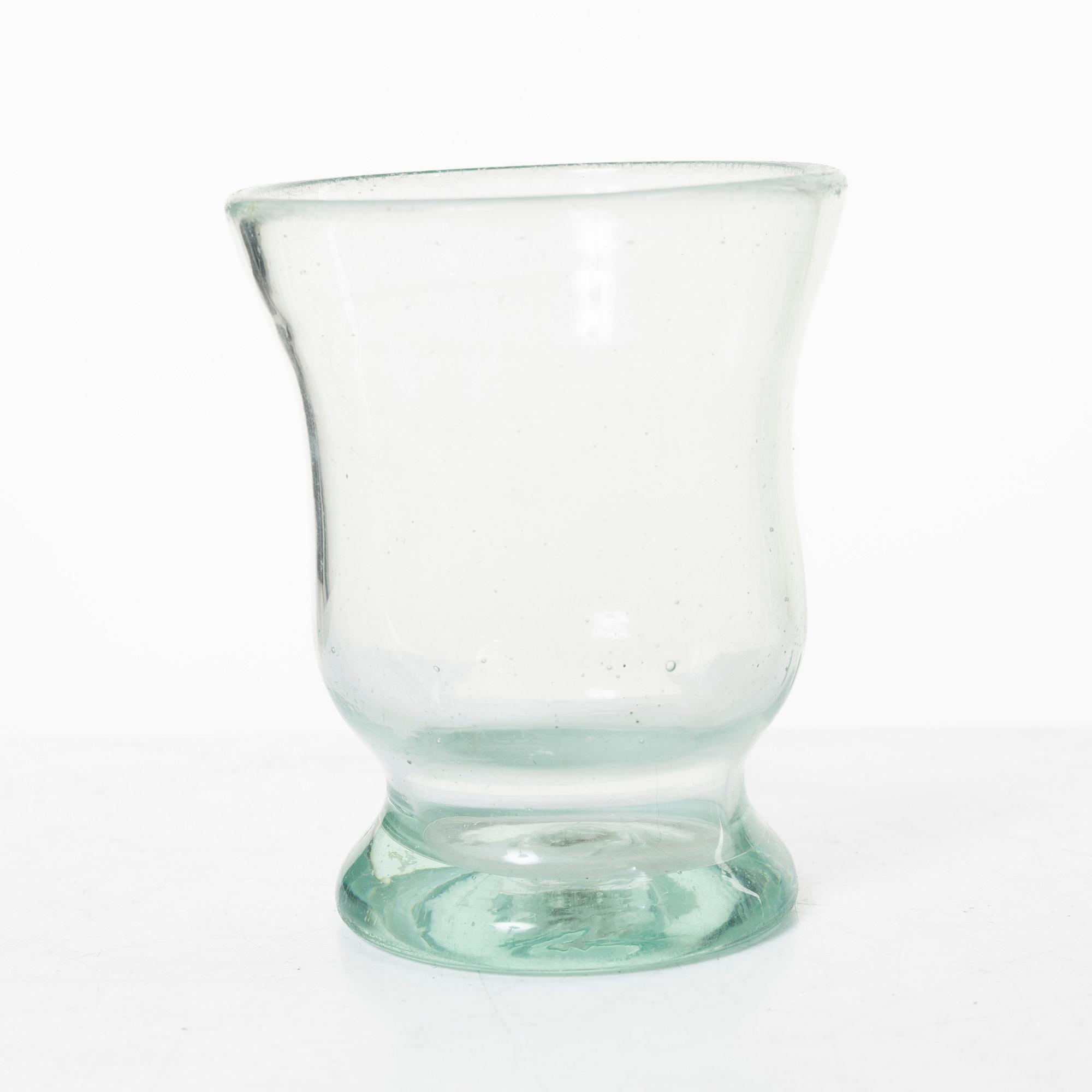 Glas, fyra stycken, Sverige, 1700-tal/tidigt 1800-tal.