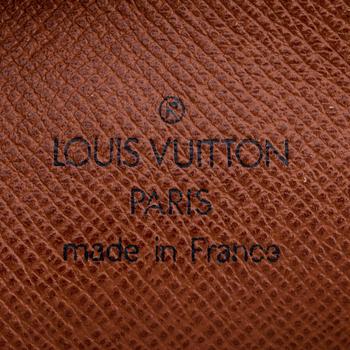 LOUIS VUITTON, a monogram canvas shoulder bag, "Papillon".