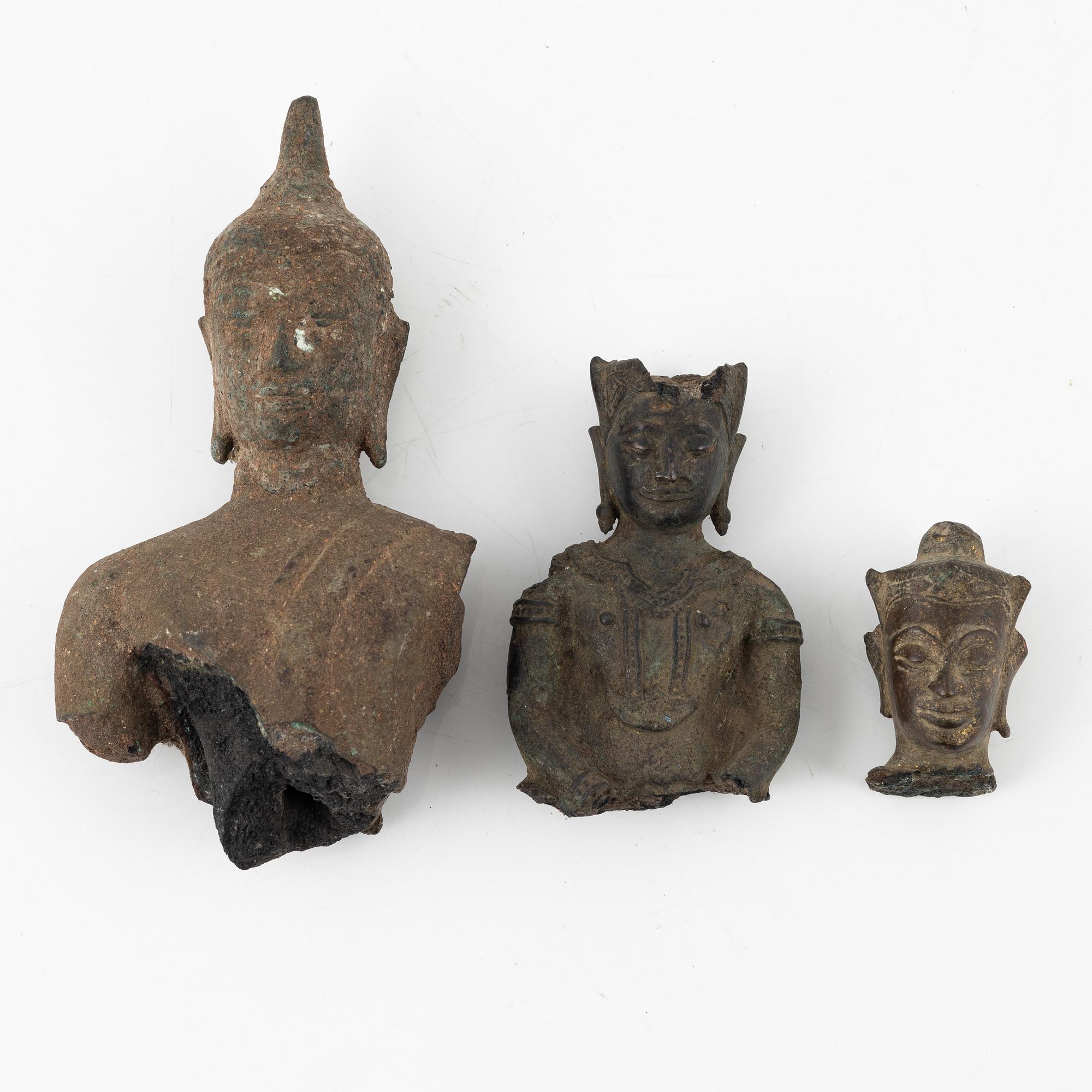 Buddha fragment, tre stycken, brons. Thailand/Burma, 18/1900-tal.