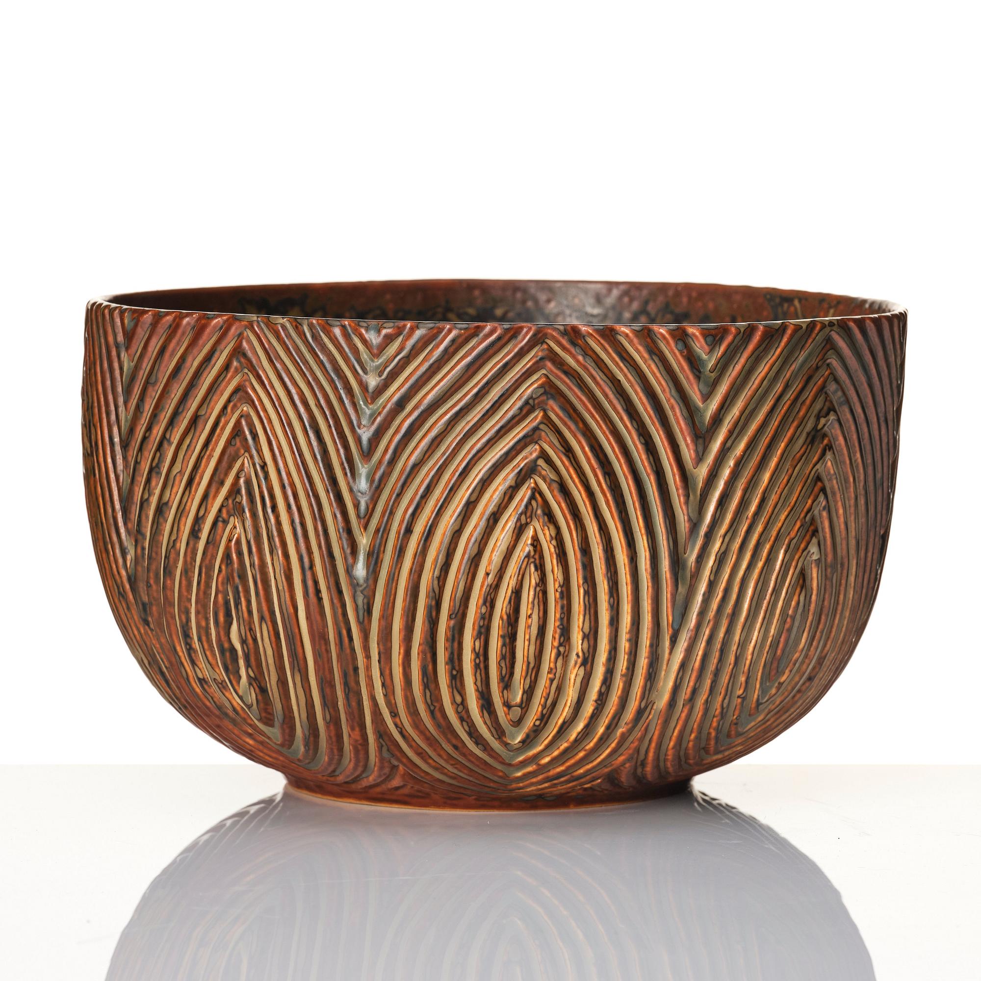 Axel Salto, a 'fluted style' sung glazed stoneware bowl, Royal Copenhagen, Denmark 1964, model 20868.