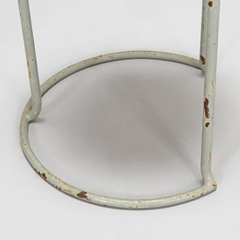 Aino Aalto, pall, "Paimio", tillverkare Aug. Louhen Rautasänkytehdas ja Valimo Oy, Åbo 1932.