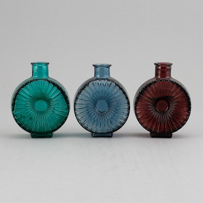 Helena Tynell, three glass vases 'Solflaskan', Riihimäen Lasi Oy, Finland. In production 1964-1974.