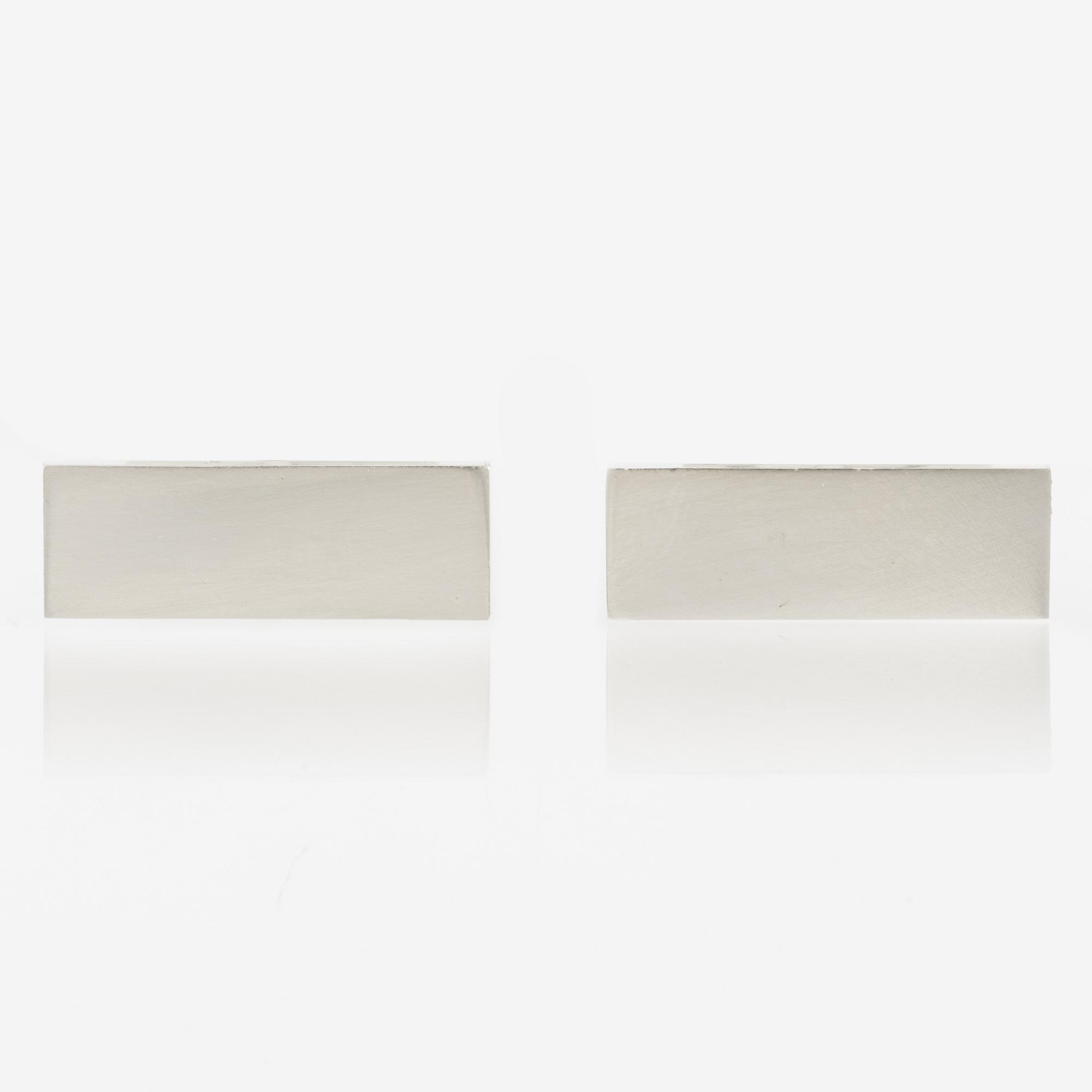 Wiwen Nilsson, a pair of sterling silver cufflinks, Anders Nilsson, Lund 1945.