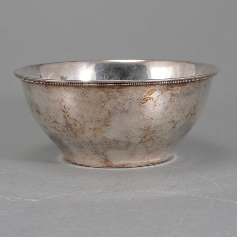 FAT samt SKÅLAR, 2 st, silver, Stockholm, 1920-tal, vikt 679 gram.