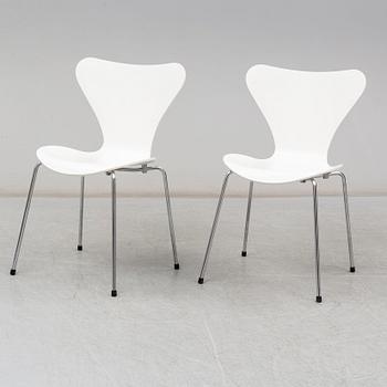 ARNE JACOBSEN,