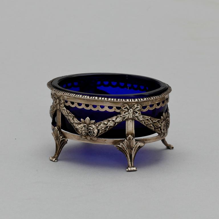 SALTKAR, silver, sengustaviansk stil, oindentifierade stämplar.
