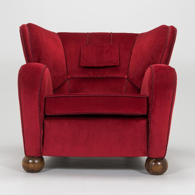 Märta Blomstedt, an 'Aulanko-model' armchair. Designed in 1939.