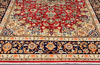 A carpet, Najafabad, ca 397 x 297 cm.