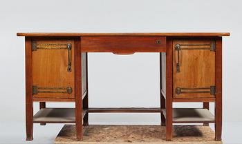 SKRIVBORD, jugend, 1900-talets första kvartal.