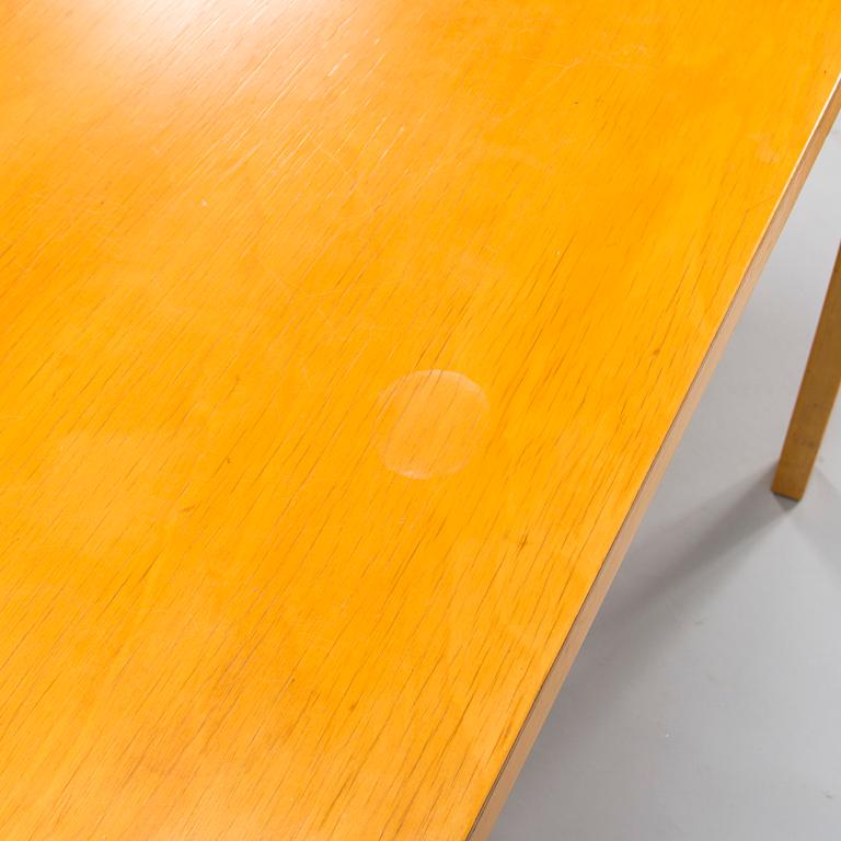 Alvar Aalto, bord, för O.Y. Huonekalu-ja Rakennustyötehdas A.B 1950-tal.