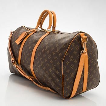 Louis Vuitton, a Monogram Canvas 'Keepall 55 Bandoulière' weekend bag.