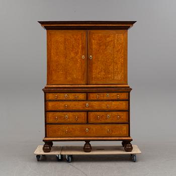 SKÅP, senbarock, Sverige, Fredrik I:s tid, 1700-talets första hälft.