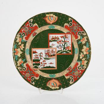 Plates, a pair, Glashworth & Bros, England, 19th century.