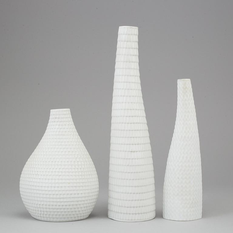 Three 'Reptil' stoneware vases by Stig Lindberg, Gustavsberg, Sweden, produced 1953-63.