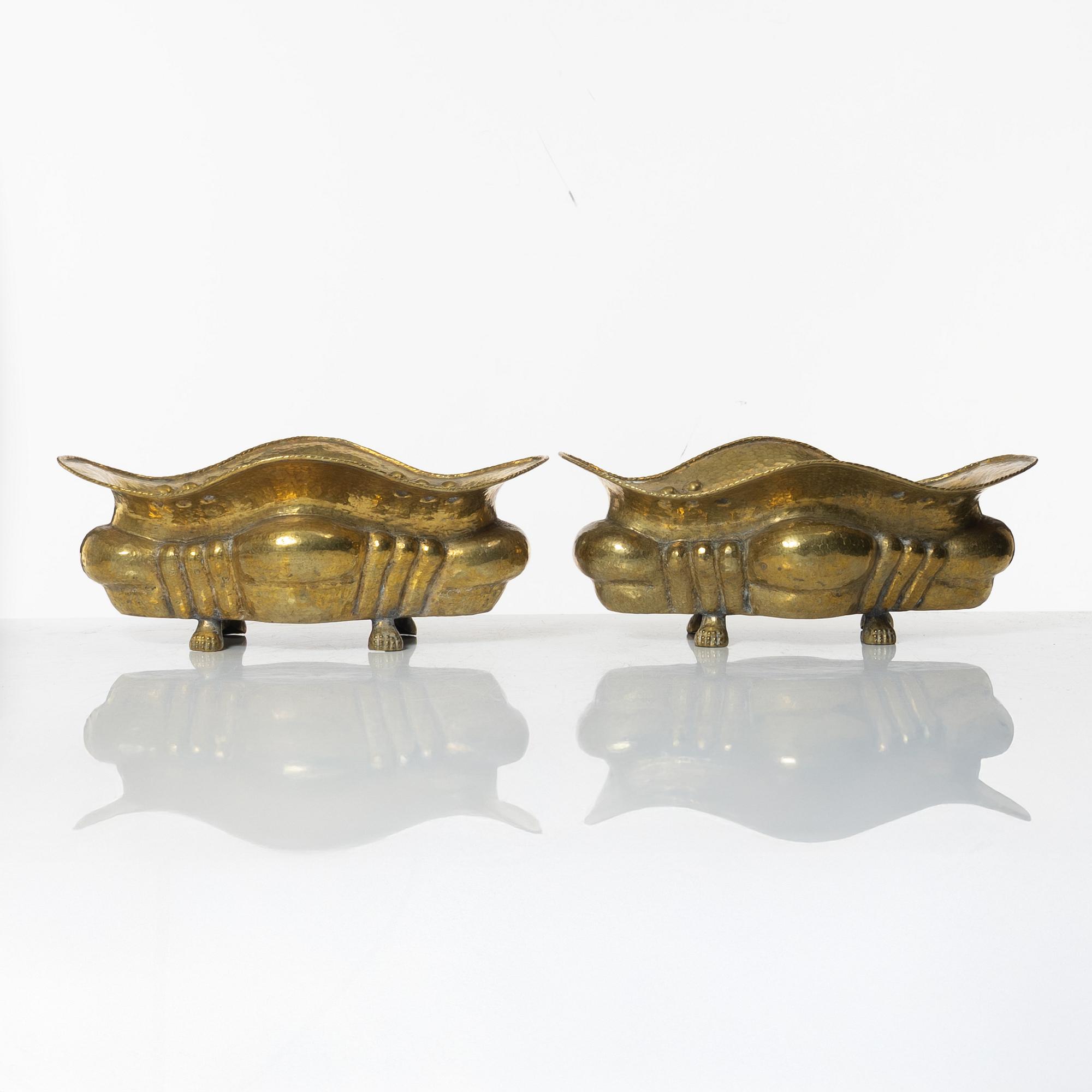 Jardiniärer, ett par, Italien, 1900-tal.