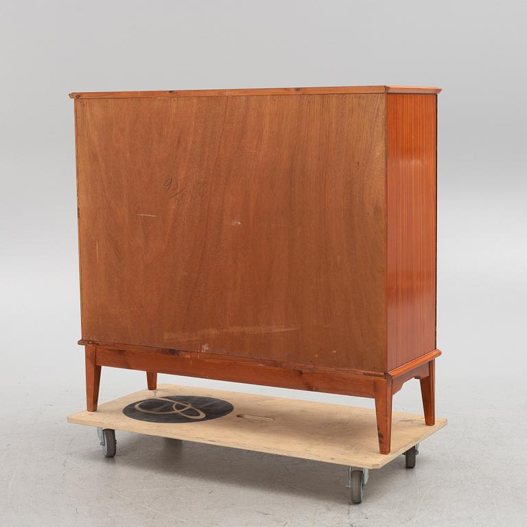 A mid 20th Century cabinet.