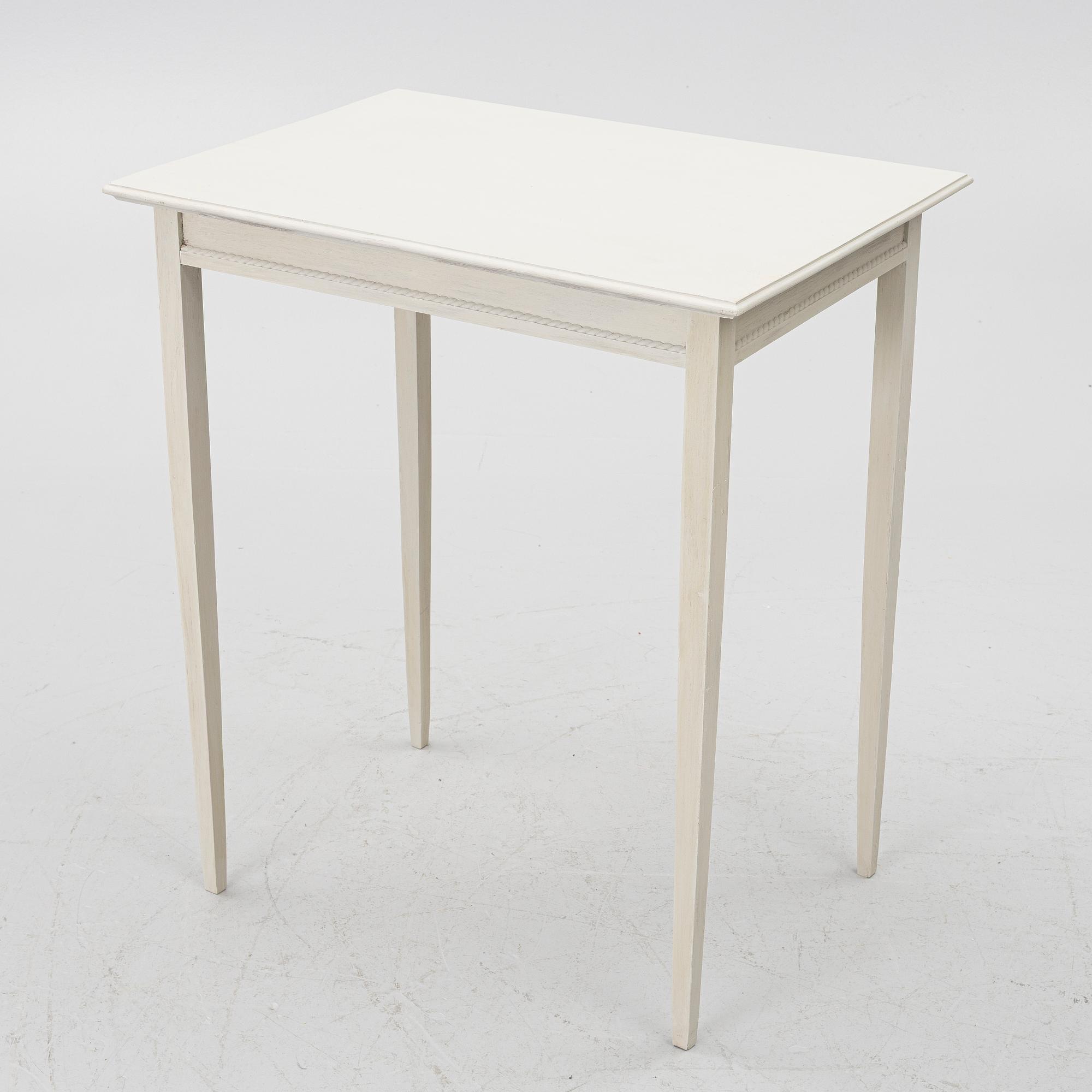 Bord, Gustaviansk stil, 1900-talets andra hälft.