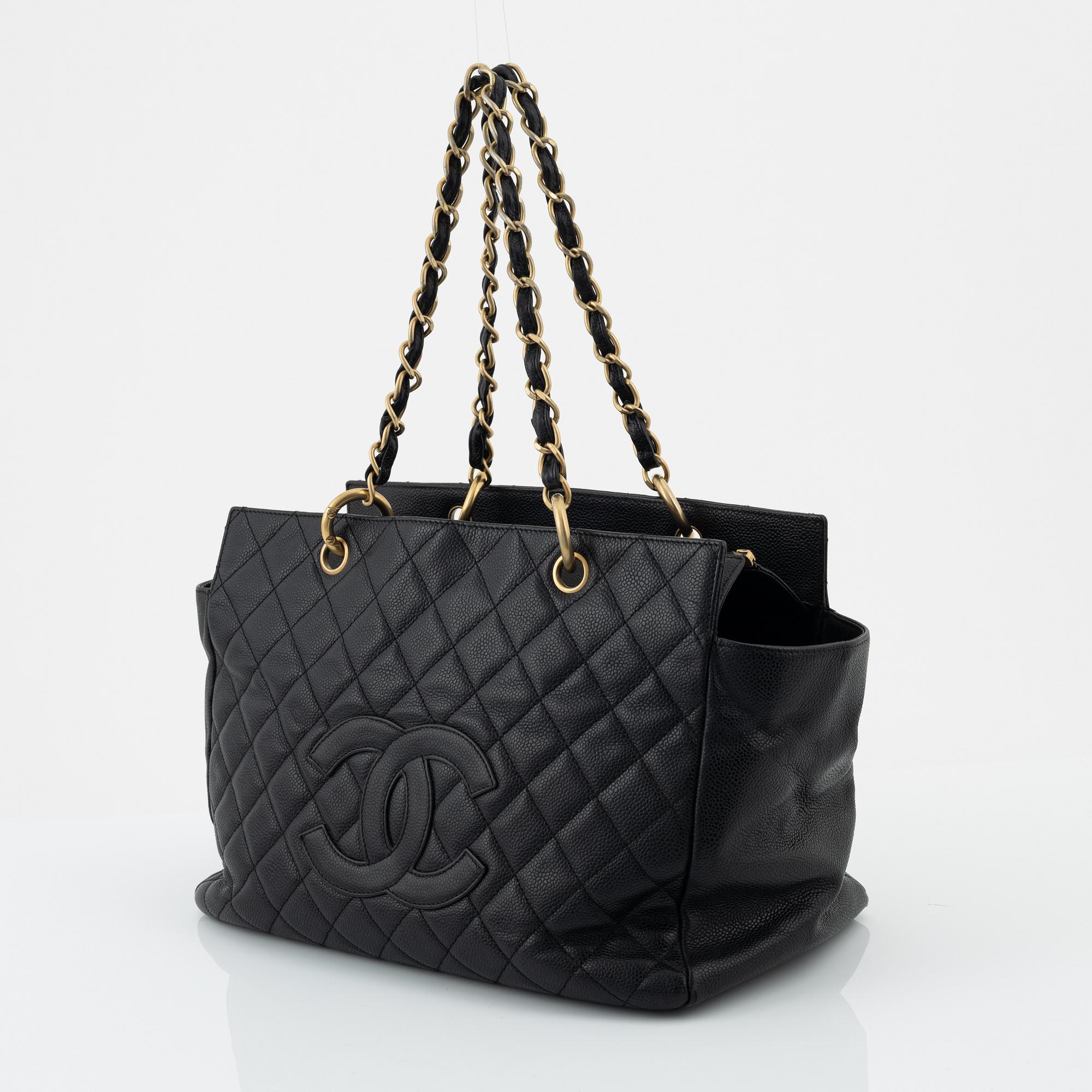 Chanel a caviar leather Big Shopper tote bag 2000 2002. Bukowskis