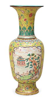 An enamel on copper vase, Qing dynasty (1644-1912).