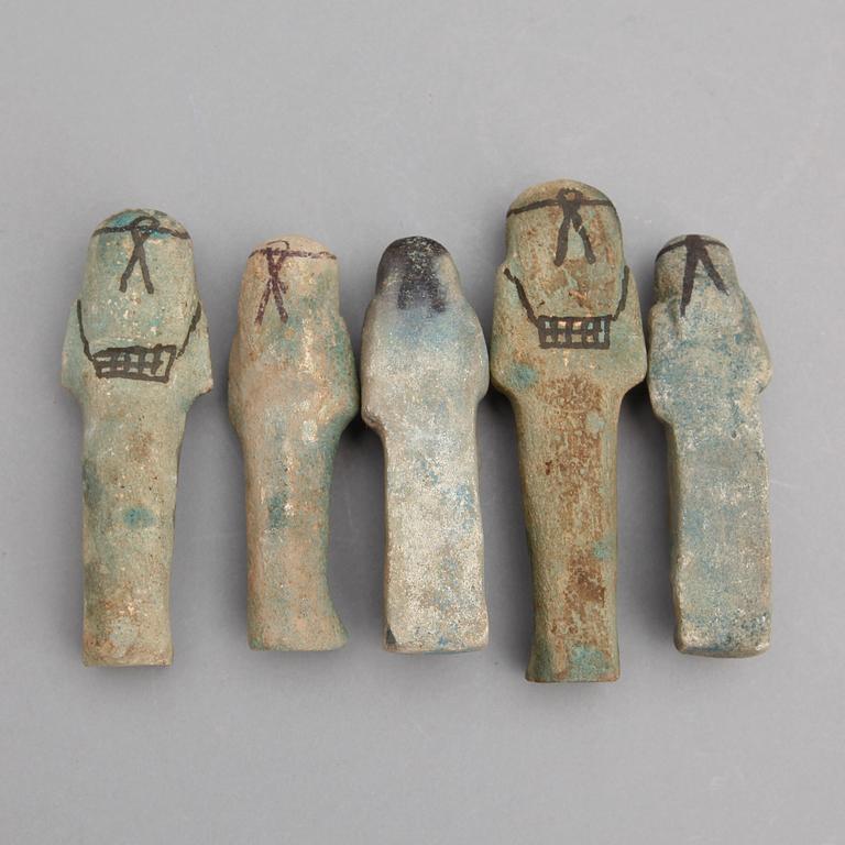 USHEBTI, 5 st, fajans, Egypten, troligen forntida och Tredje Mellanperioden 1070-713 f Kr.