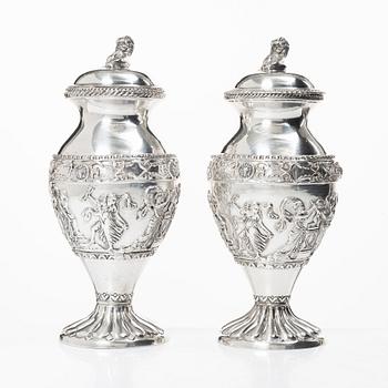Lale Silverware & Co Ltd, a pair sterling silver lidded urns, Istanbul, Turkey 20th century.