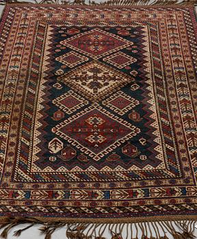 A CARPET, Shiraz/kashgai, ca 200 x 133 cm.