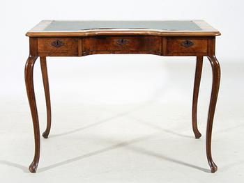 SKRIVBORD, nyrokoko, 1800-talets andra hälft.