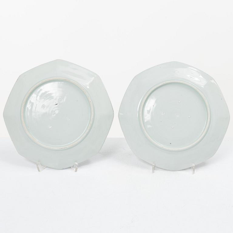A set of four Japanese Arita ware porcelain dishes, Meiji (1868-1912).