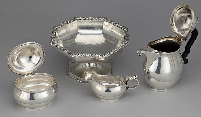 SERVISDELAR, 3+1, silver, bla GAB, Stockholm, 1900-talets första hälft. Tot vikt ca 1300 g.