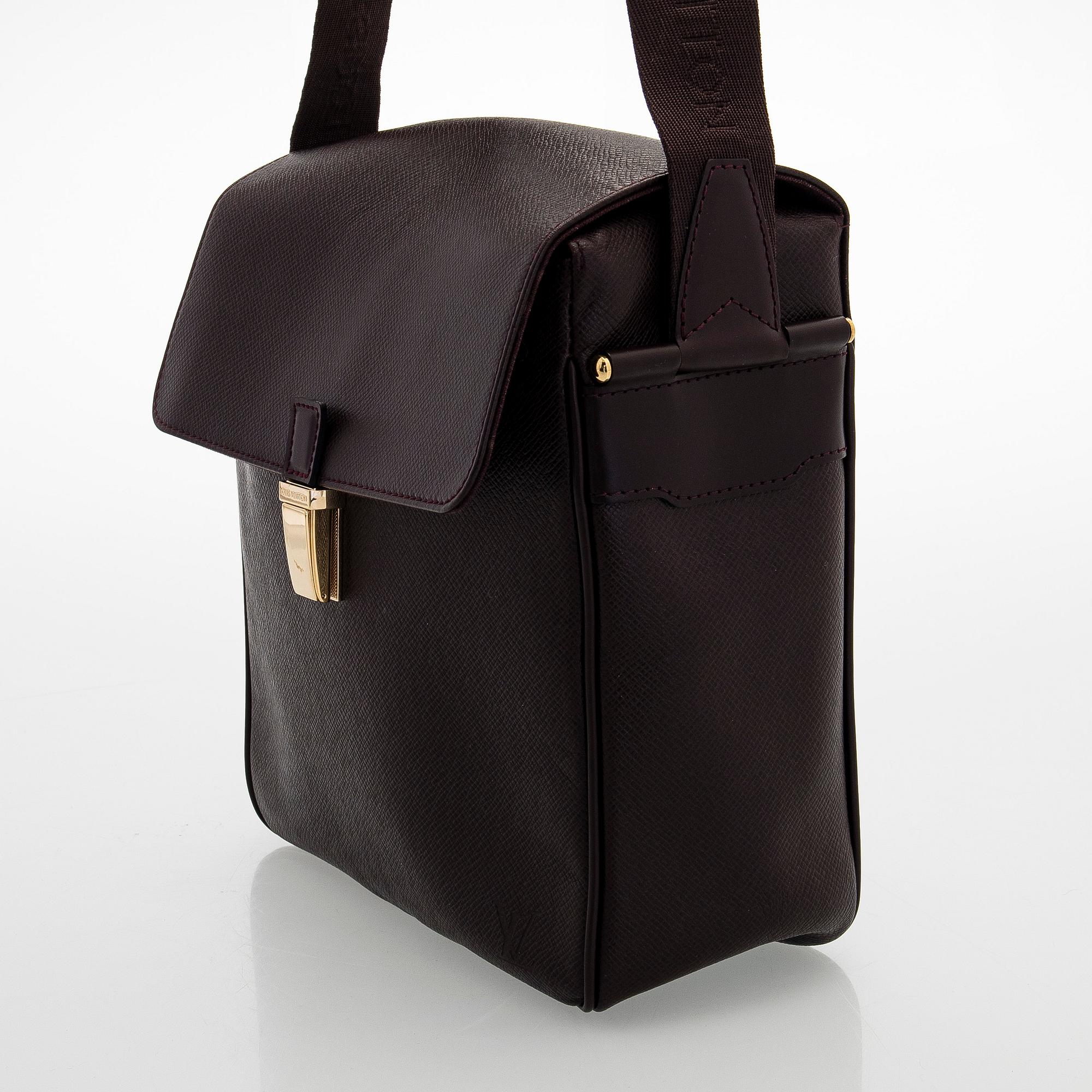 Louis Vuitton, laukku, "Yaranga".