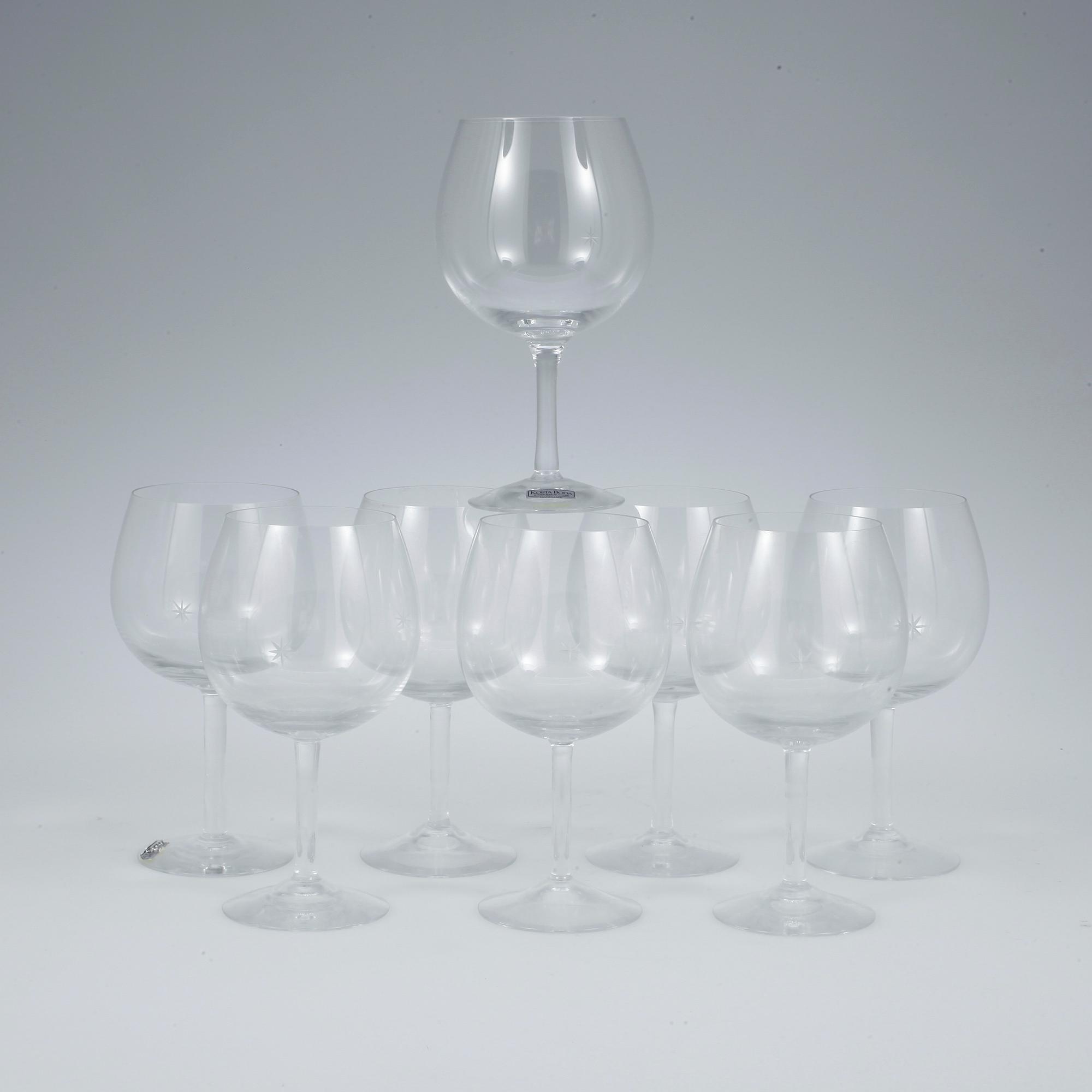 RÖDVINGLAS, 8st, "Bouquet" design Signe Persson Melin, Kosta Boda.