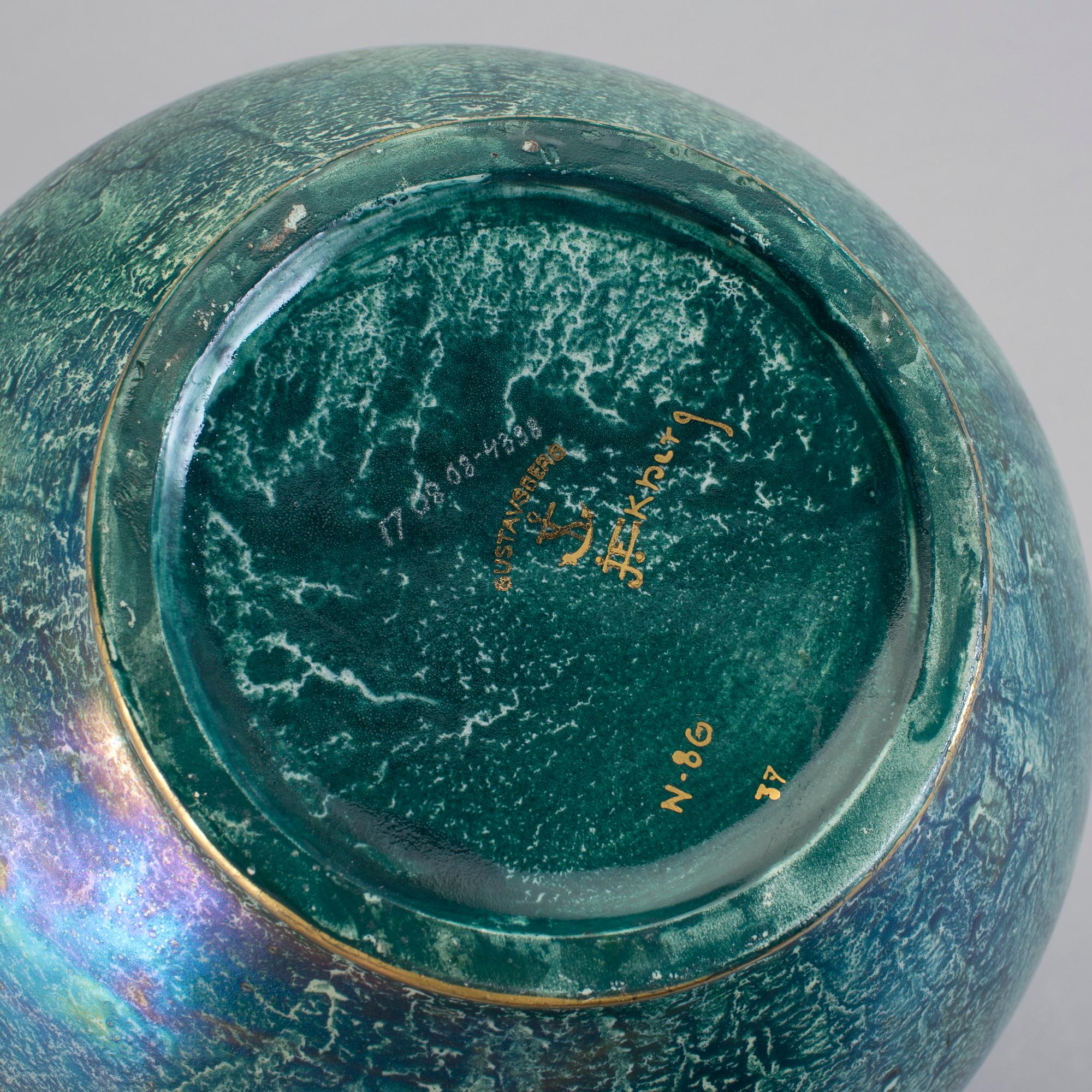 JOSEF EKBERG, vas, Gustavsberg 1920-/30-tal. Flintgods.