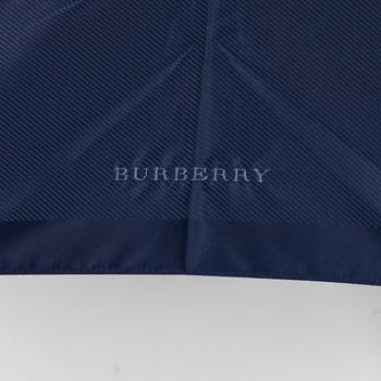 Burberry, umbrella.