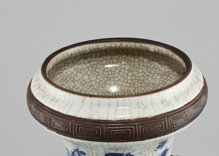 VAS, porslin, Kina, 1800/1900.
