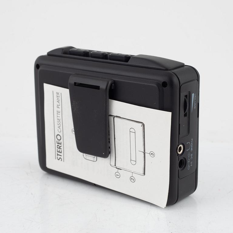 Phillips Evolution Radio and Time Auto Stop Stereo Cassette Player.