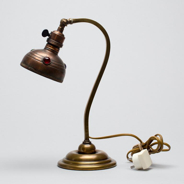 BORDSLAMPA, jugend. 1900-talets början.