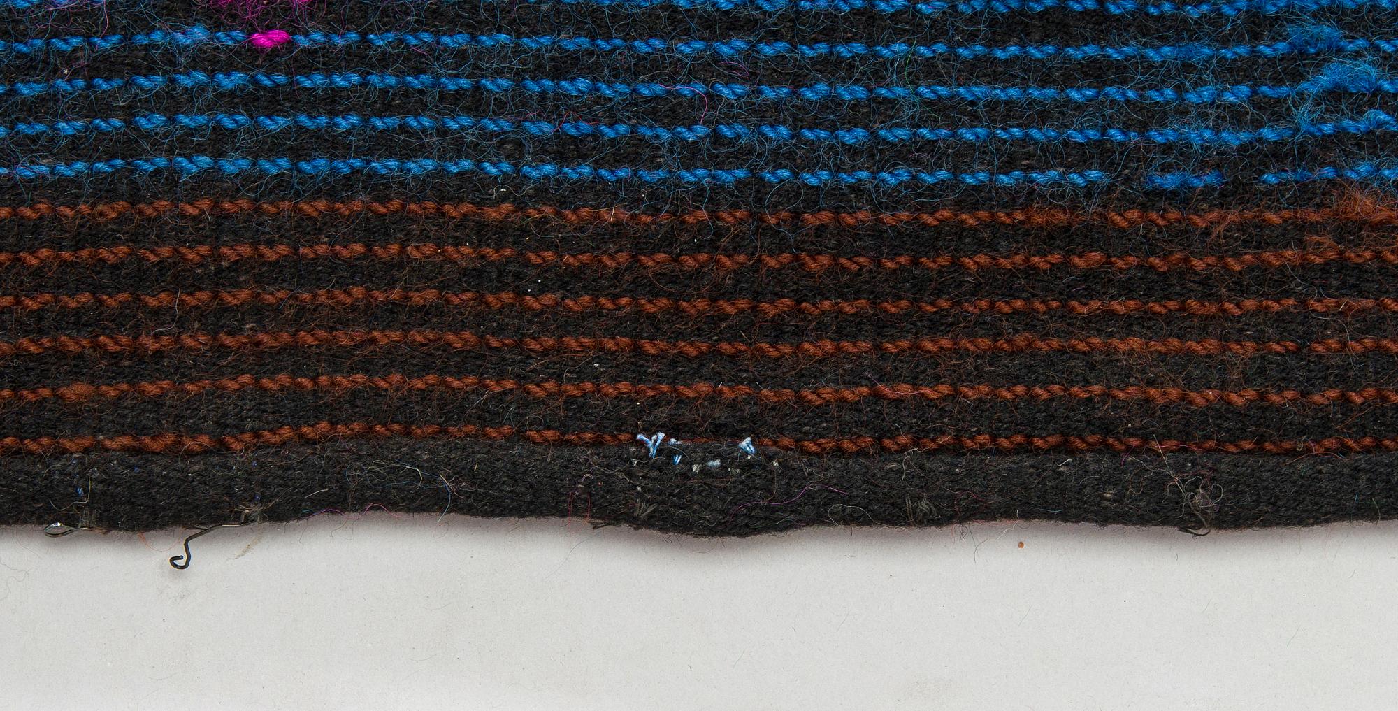 Maria Schwartsberg, ryijy,malli Suomen Käsityön Ystävät. Suunniteltu 1910. Noin 180 x 119 cm.