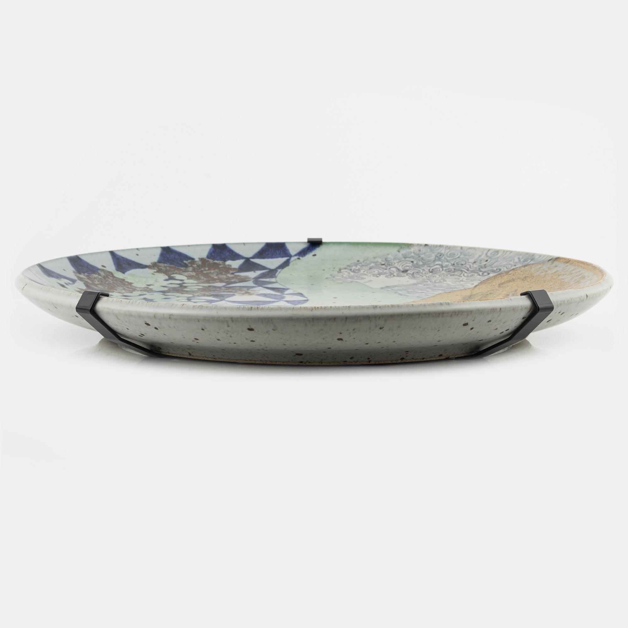 Jackie Lynd, a large stoneware platter, Rörstrand, signed and numbered 43/150.