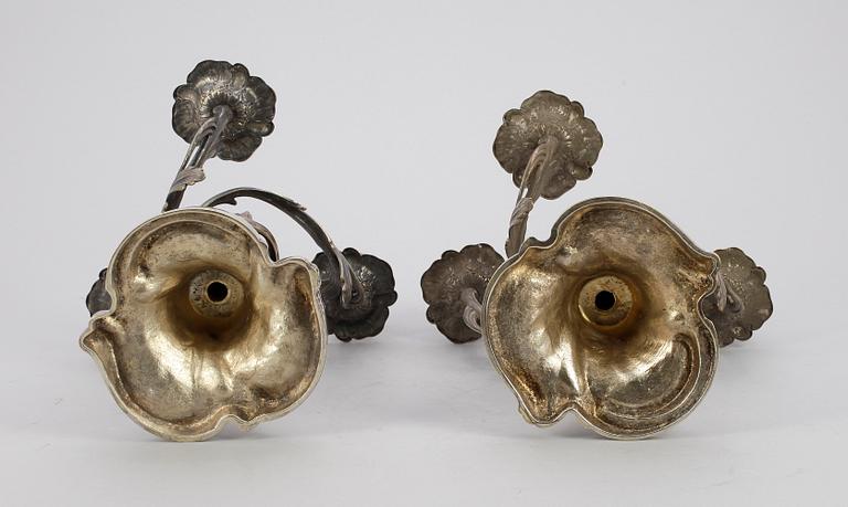 KANDELABRAR, ett par, rokokostil, Württembergische Metallwarenfabrik, 1900-talets början.