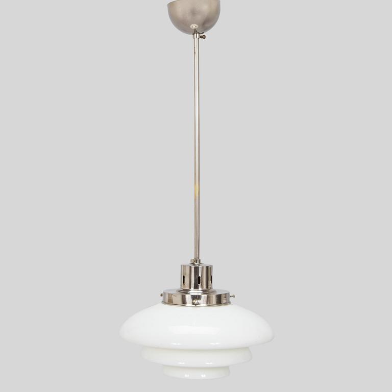 Paavo Tynell, a 1930s model 1612 pendant light for Taito.