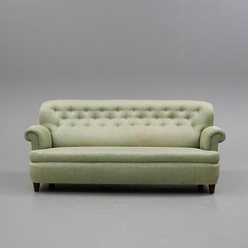 SOFFA, variant av modell 568, Josef Frank, Firma Svenskt Tenn, 1960-tal.