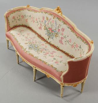 A gustavian sofa, second half of the 18th century.