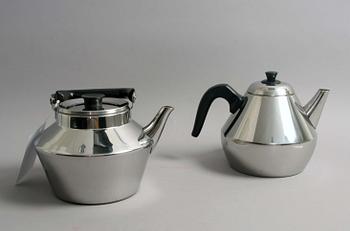 TEKANNA och KAFFEKANNA, en design Sigvard Bernadotte.