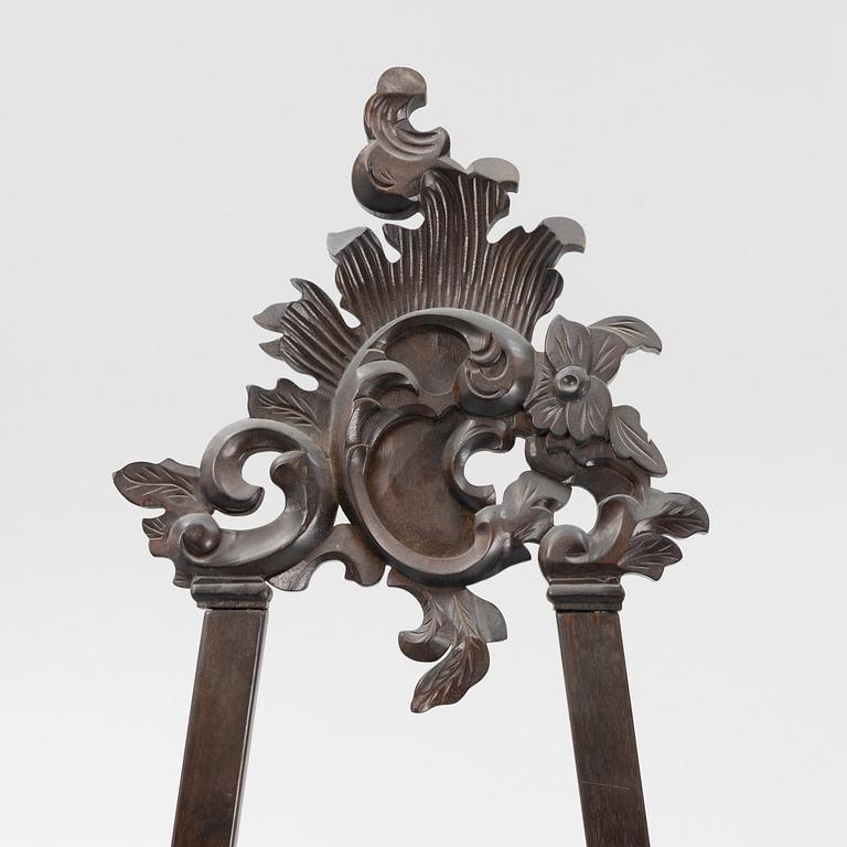 A carved easel, first half of the 20th Century.