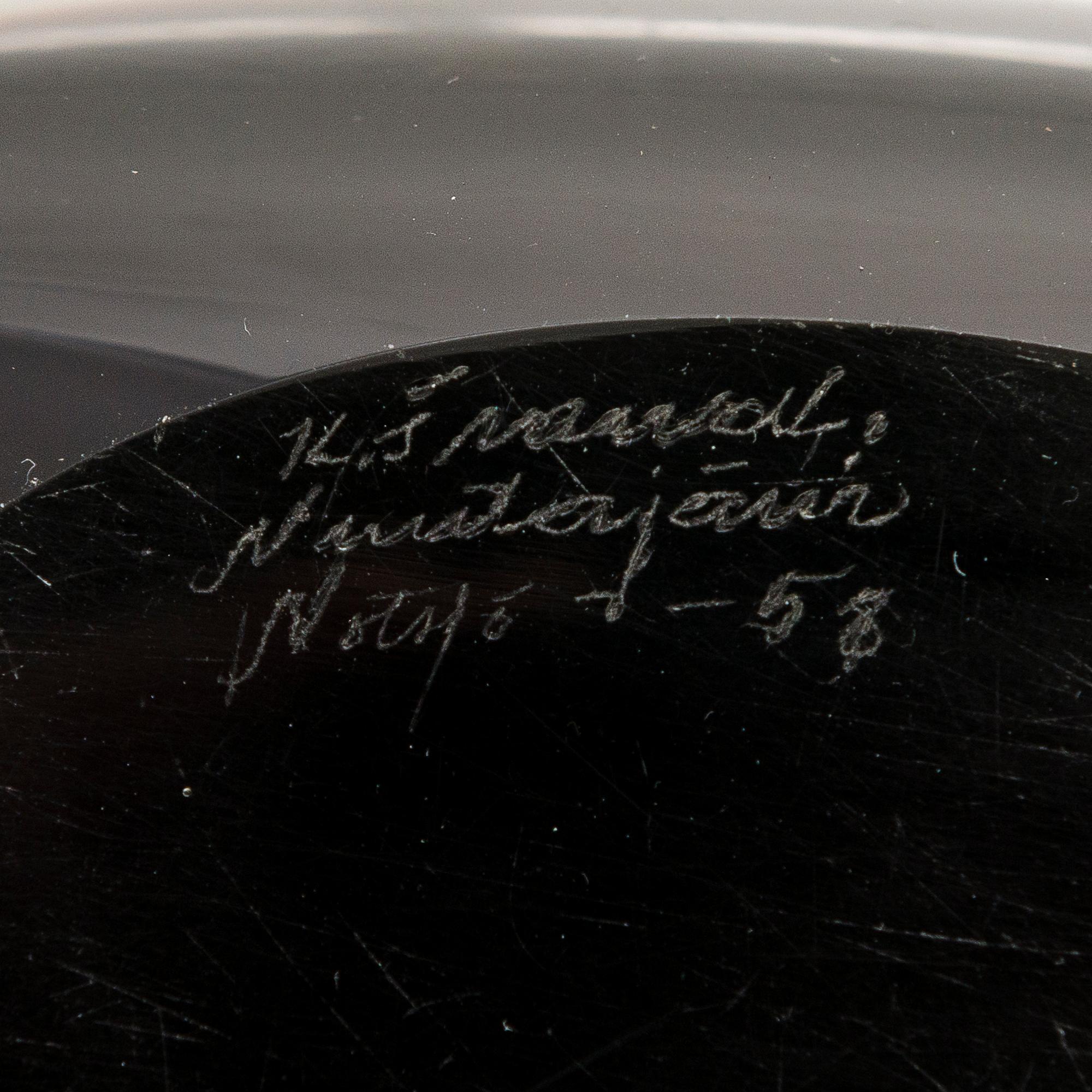 KAJ FRANCK,  A glass bowl signed Kaj Franck Nuutajärvi Notsjö -53.