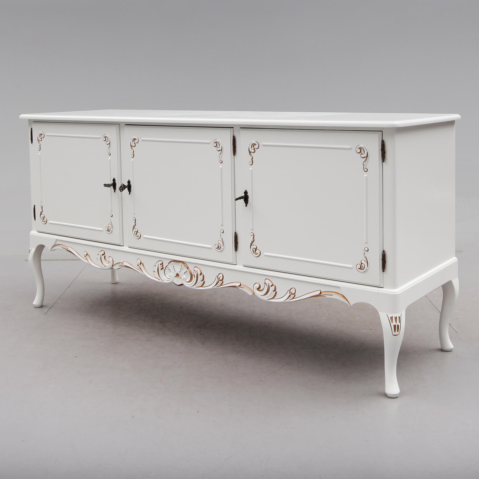 SIDEBOARD, rokokostil, Laitala, Finland, 1900-talets andra hälft.